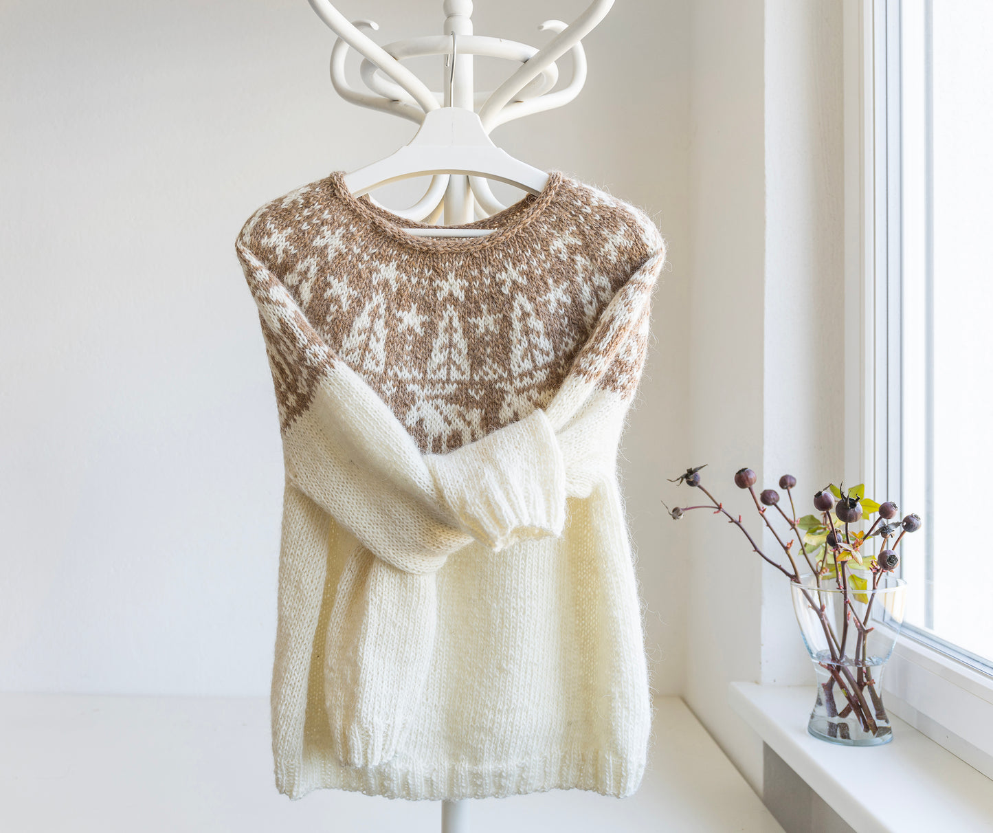 Icelandic Lopapeysa Sweaters Knitting Patterns Bundle • 17 Unique Pullovers (PDF)