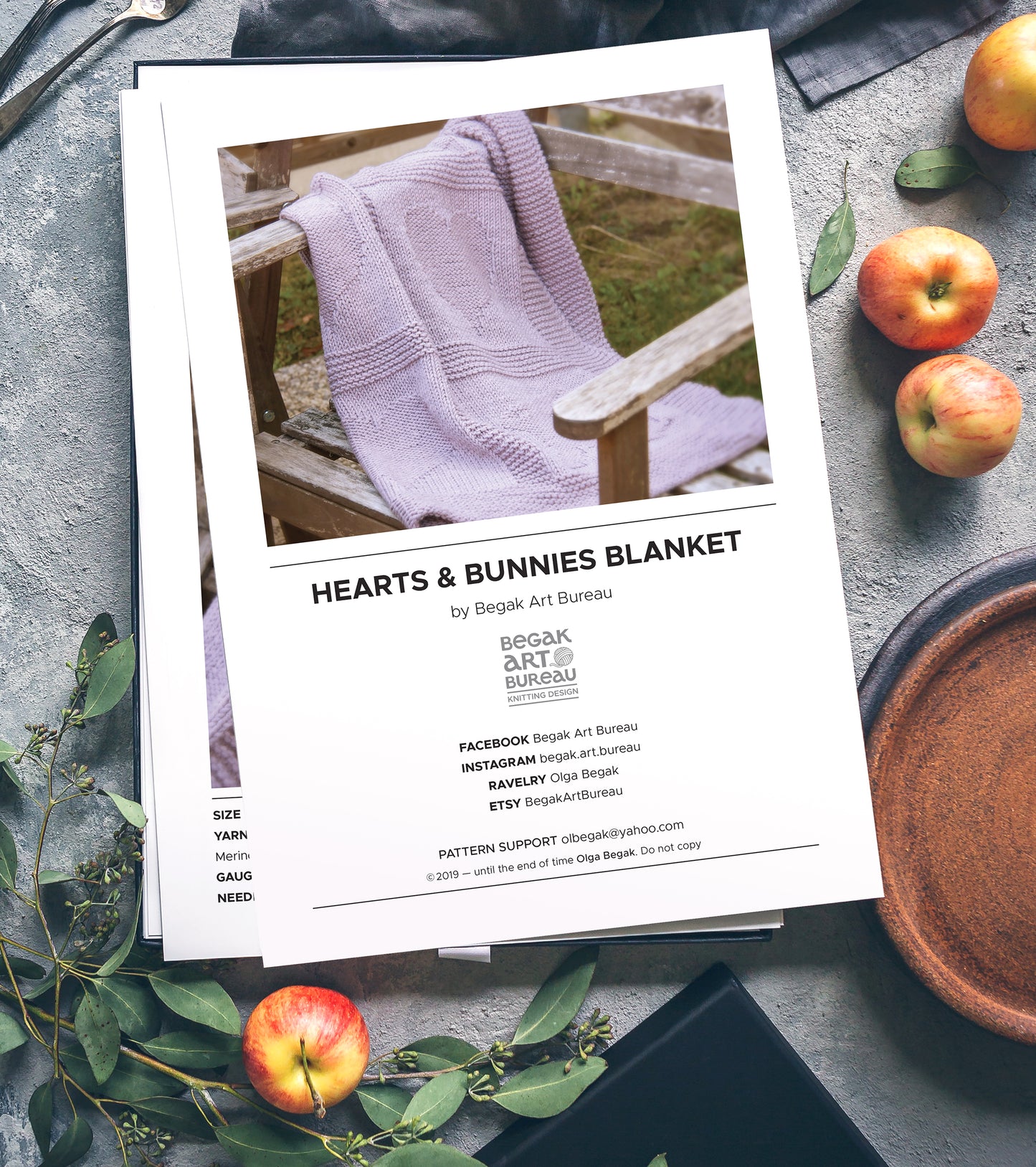 Hearts & Bunnies baby blanket knitting pattern
