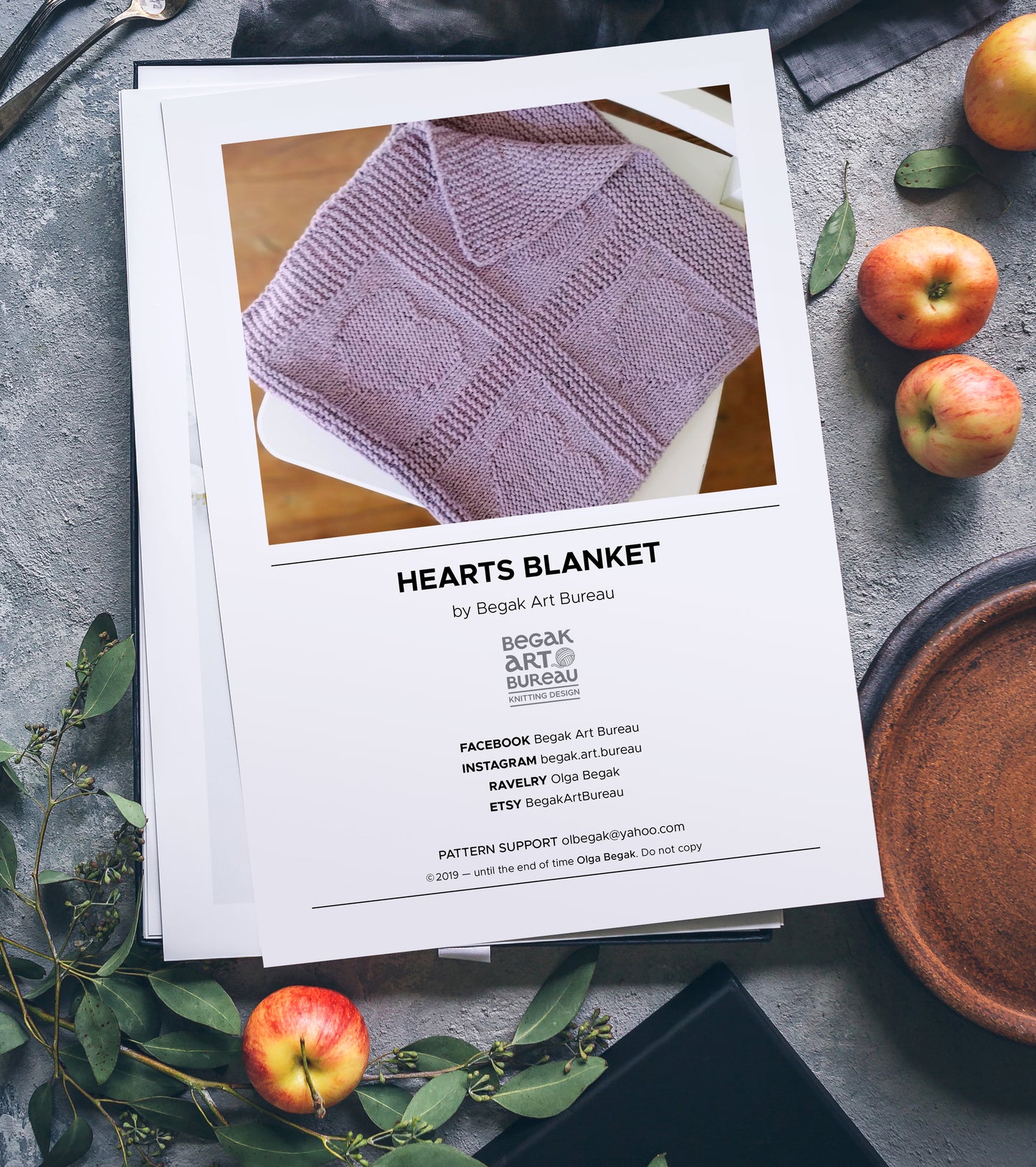 Hearts baby blanket knitting pattern
