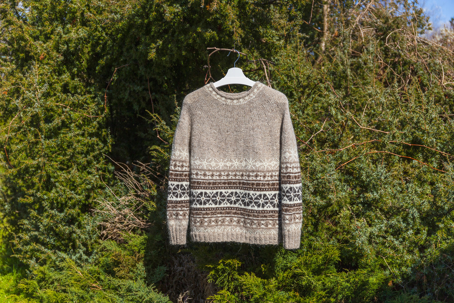 HELGA Hand-Knitted Icelandic Lopapeysa Sweater Size L — Ready To Wear