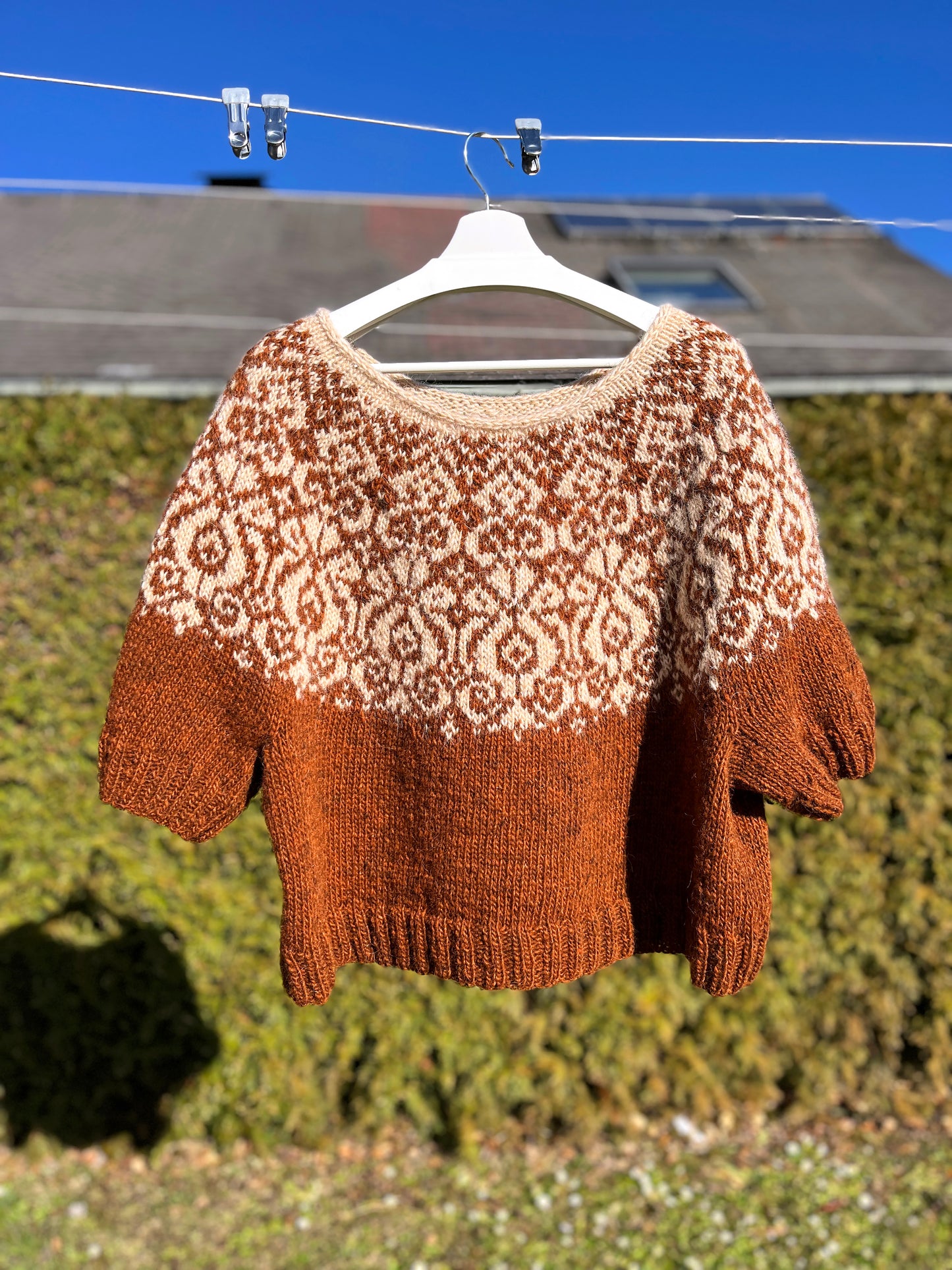 MORA Isländischer Lopapeysa-Pullover, Strickmuster