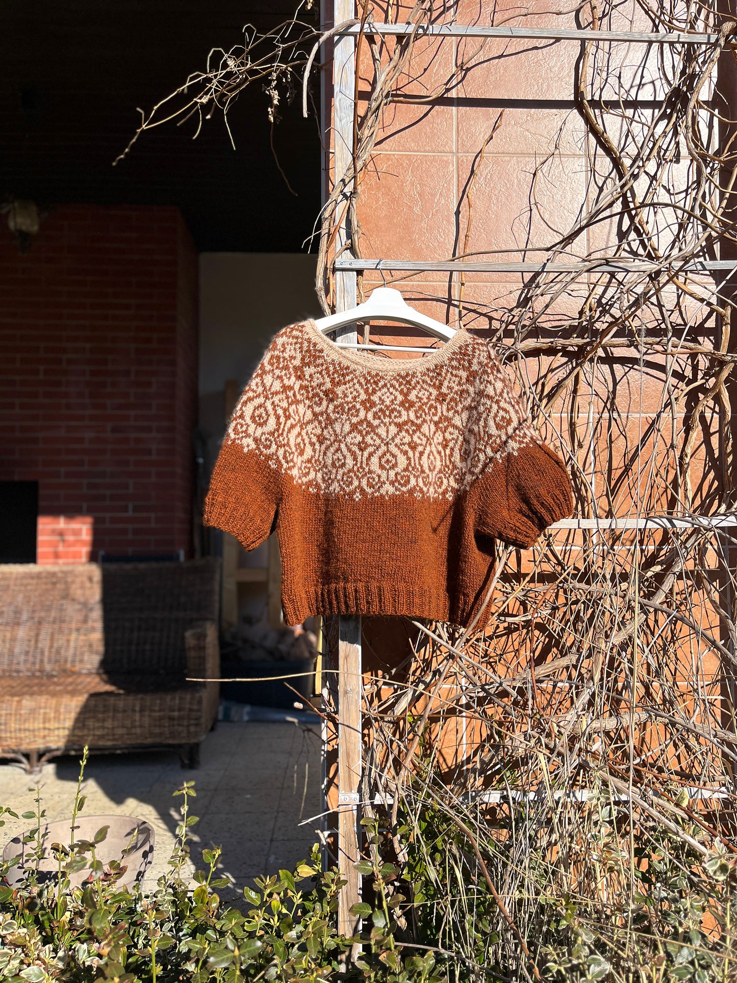 MORA Isländischer Lopapeysa-Pullover, Strickmuster
