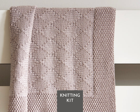 HARLEQUIN Babydecke DIY Strickset mit Superwash-Merinowolle