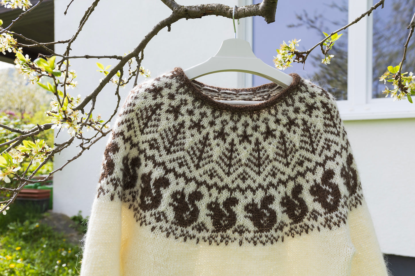 SQUIRREL Icelandic Sweater Knitting Pattern